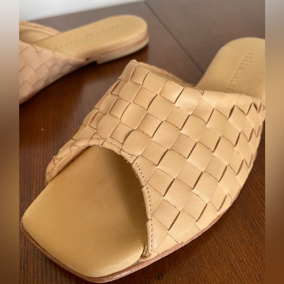 Freda Salvador tan woven sandals size 7 - Picture 2 of 6